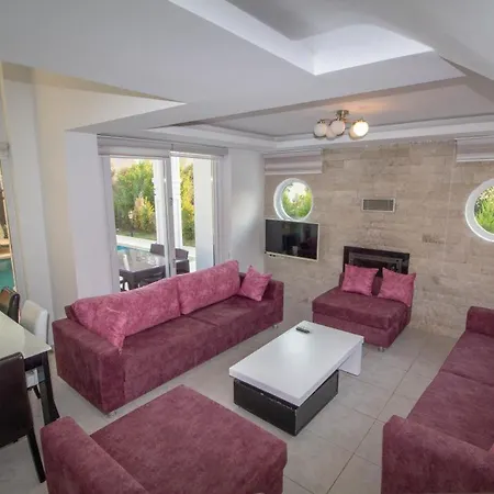 וילה Cihan Villa *
